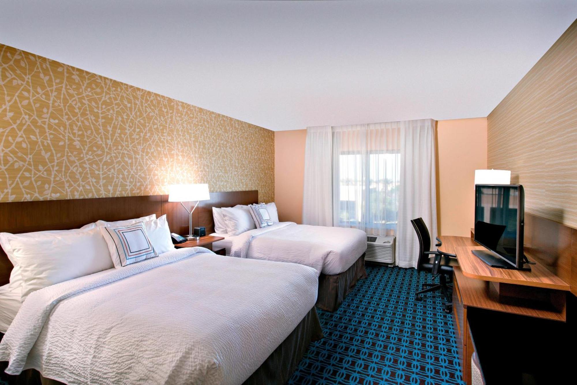 Queen Room Two Queen Beds
